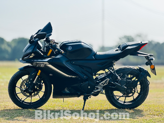 Yamaha R15 v4 Indian Official ABS
